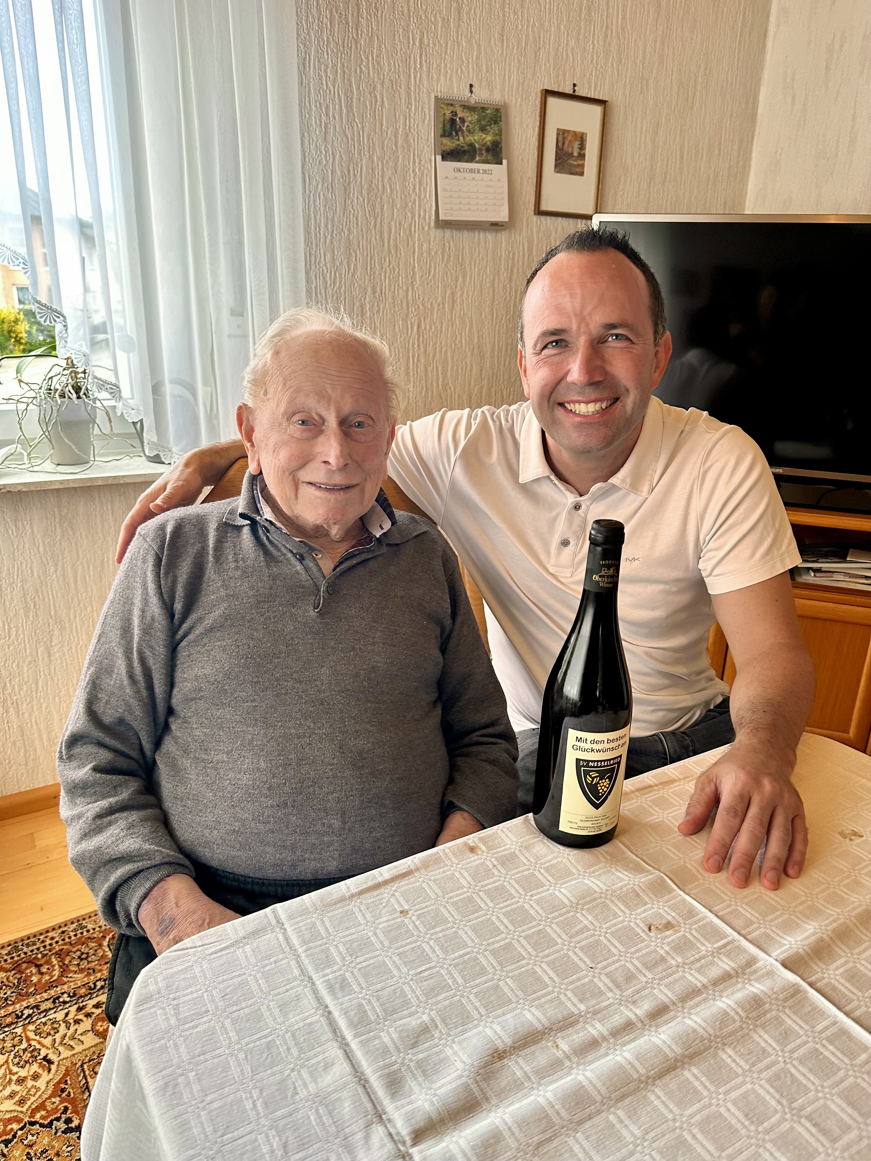 Der SVN gratuliert seinem Grndungsmitglied Wilhelm Sauer zum 95. Geburtstag